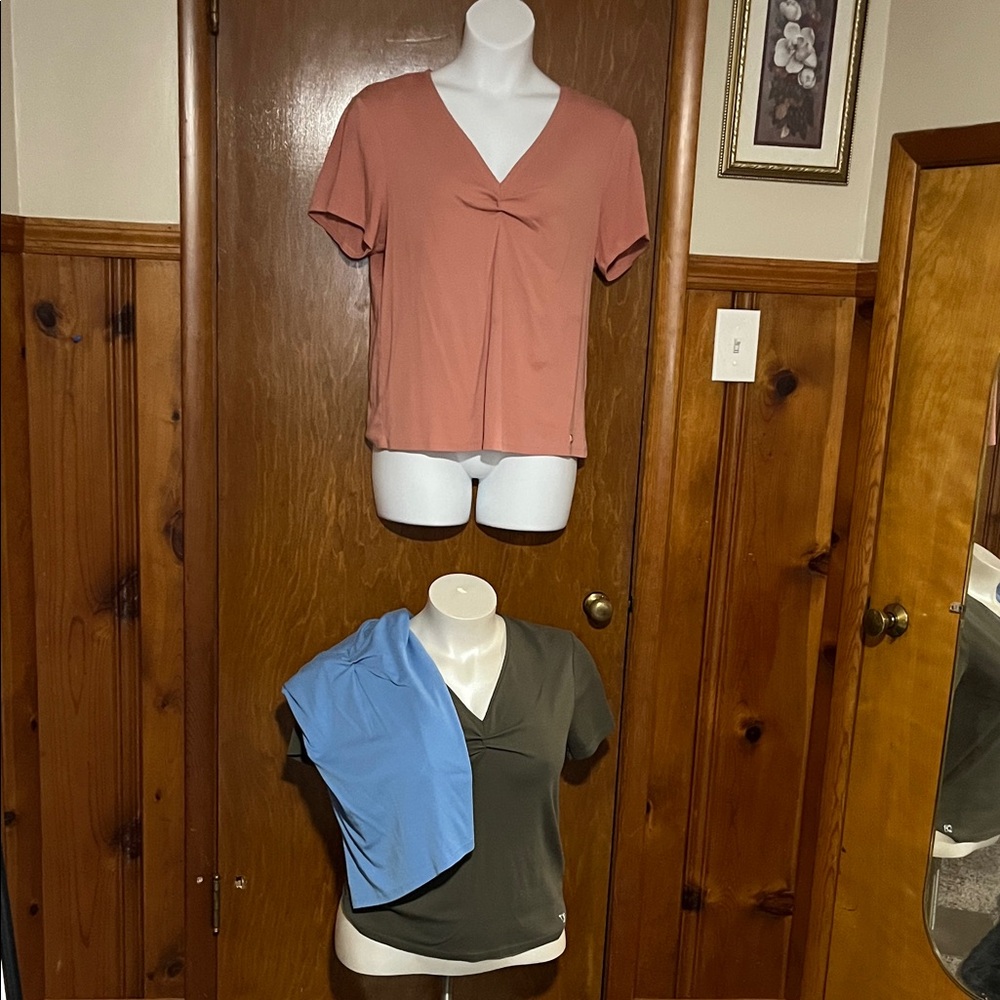 Lot of 3 Calvin Klein tops, blue, pink and green, size XL